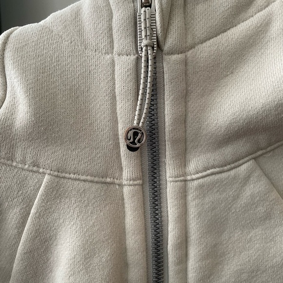 Lululemon cropped zip up scuba hoodie cream/bone color - Picture 5 of 7